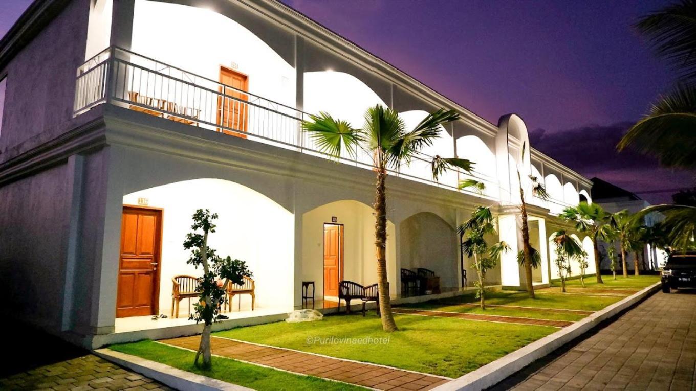 Puri Lovina Hotel Exterior photo